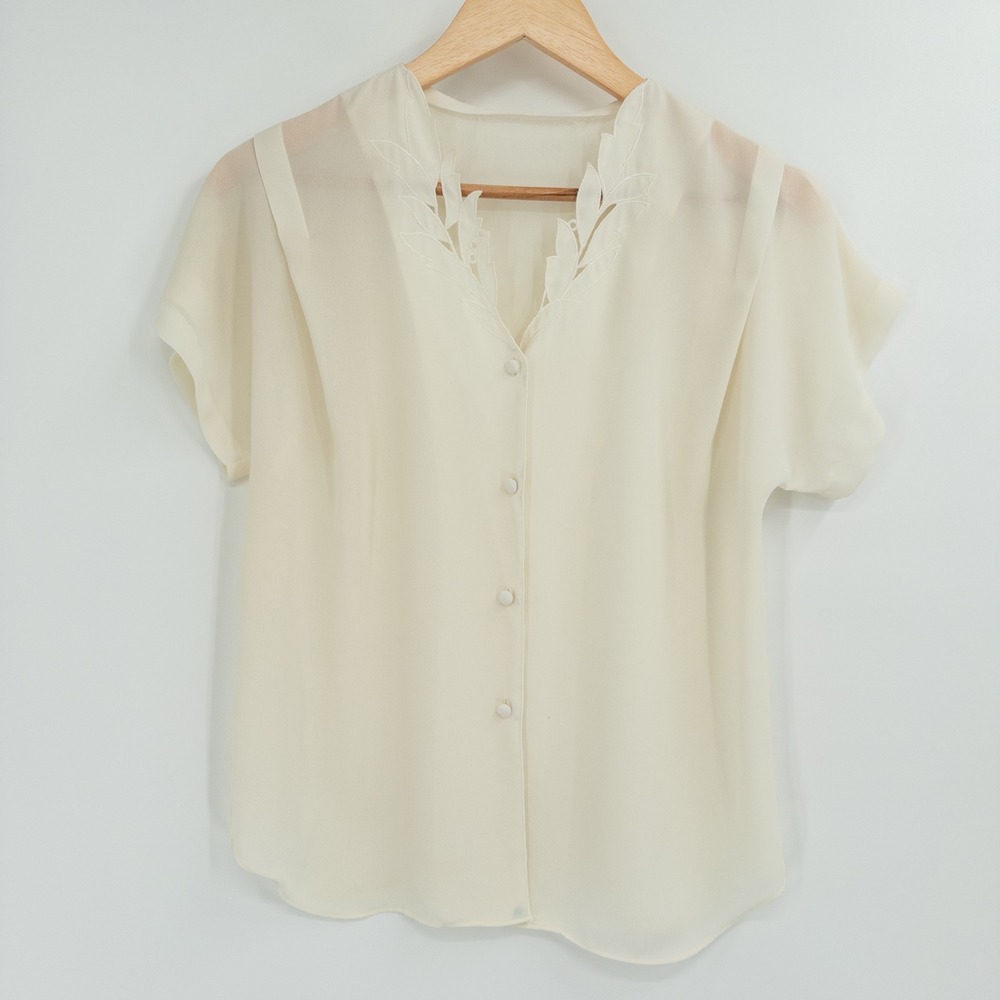 Vintage Romantic Top Women M Cream Semi-Sheer Cottagecore Granny Retro Coquette